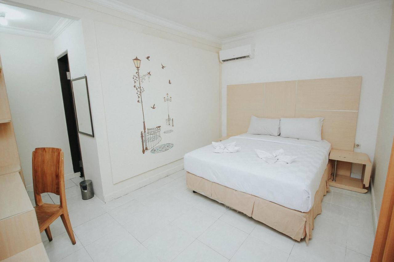Hotel New Lilik Magelang Exterior photo